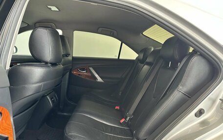 Toyota Camry, 2011 год, 1 050 000 рублей, 22 фотография