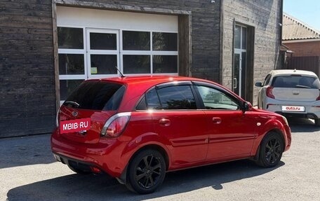 KIA Rio II, 2010 год, 690 000 рублей, 4 фотография