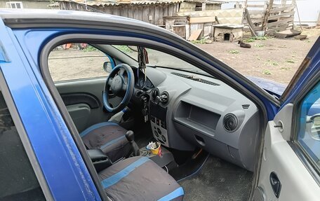 Renault Logan I, 2006 год, 210 000 рублей, 5 фотография