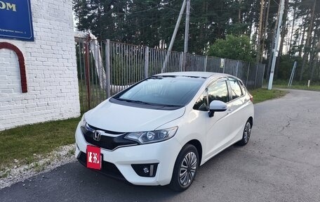 Honda Fit III, 2015 год, 820 000 рублей, 3 фотография
