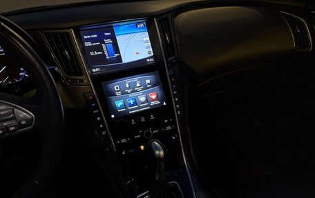 Infiniti Q50 I рестайлинг, 2017 год, 1 930 000 рублей, 17 фотография