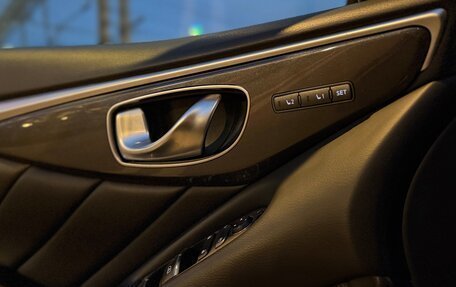 Infiniti Q50 I рестайлинг, 2017 год, 1 930 000 рублей, 20 фотография