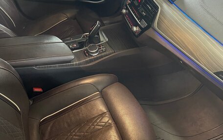 BMW 5 серия, 2018 год, 4 150 000 рублей, 21 фотография