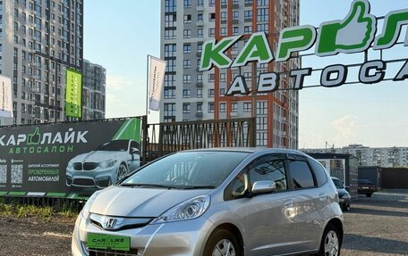 Honda Fit III, 2011 год, 649 000 рублей, 7 фотография