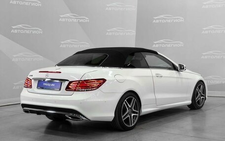 Mercedes-Benz E-Класс, 2015 год, 3 100 000 рублей, 5 фотография