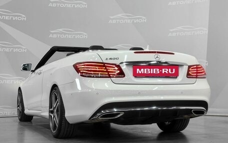 Mercedes-Benz E-Класс, 2015 год, 3 100 000 рублей, 30 фотография