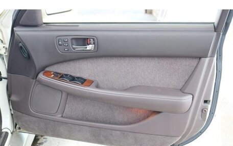 Toyota Celsior III, 1995 год, 3 600 000 рублей, 21 фотография