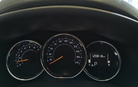 Renault Logan II, 2020 год, 1 090 000 рублей, 10 фотография