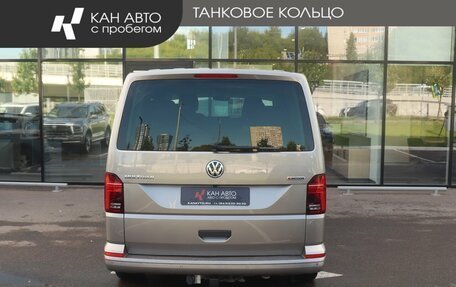 Volkswagen Multivan T6 рестайлинг, 2021 год, 6 472 000 рублей, 4 фотография