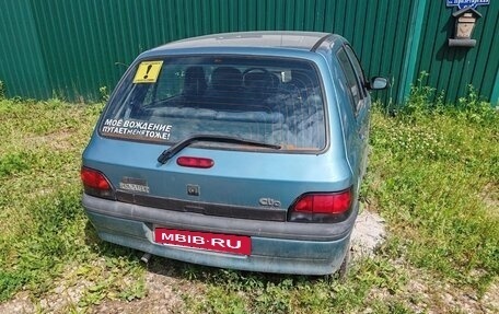 Renault Clio III, 1996 год, 50 000 рублей, 2 фотография