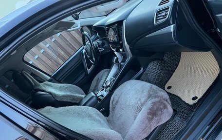 Mitsubishi Pajero Sport III рестайлинг, 2020 год, 3 500 000 рублей, 13 фотография