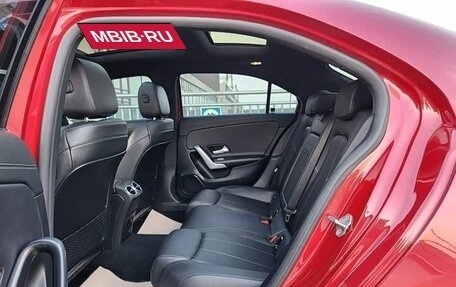 Mercedes-Benz A-Класс, 2023 год, 1 750 000 рублей, 4 фотография