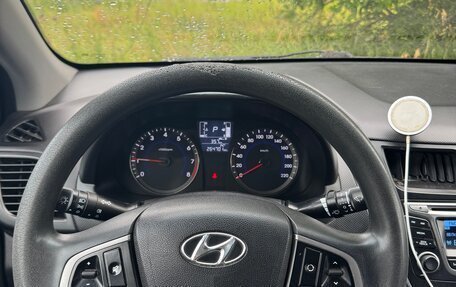 Hyundai Solaris II рестайлинг, 2014 год, 630 000 рублей, 7 фотография