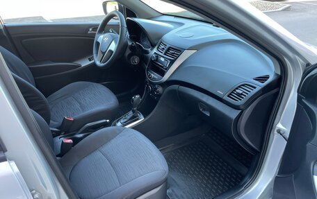 Hyundai Solaris II рестайлинг, 2015 год, 850 000 рублей, 12 фотография