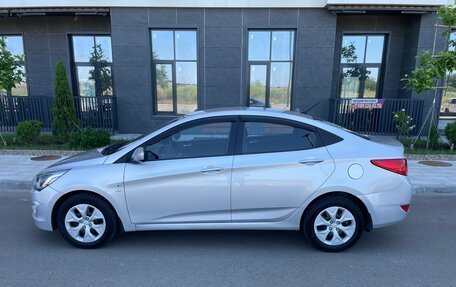 Hyundai Solaris II рестайлинг, 2015 год, 850 000 рублей, 5 фотография