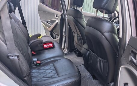 Hyundai Santa Fe III рестайлинг, 2018 год, 2 450 000 рублей, 15 фотография