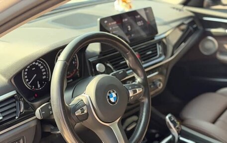 BMW 1 серия, 2023 год, 1 800 000 рублей, 10 фотография