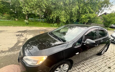 Opel Astra J, 2011 год, 560 000 рублей, 6 фотография