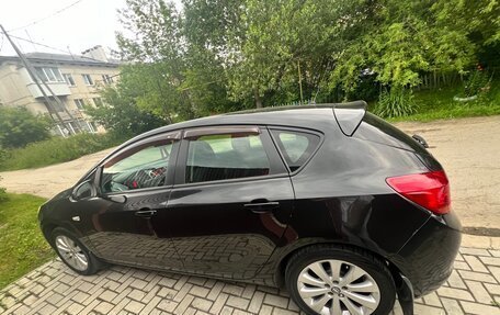 Opel Astra J, 2011 год, 560 000 рублей, 7 фотография