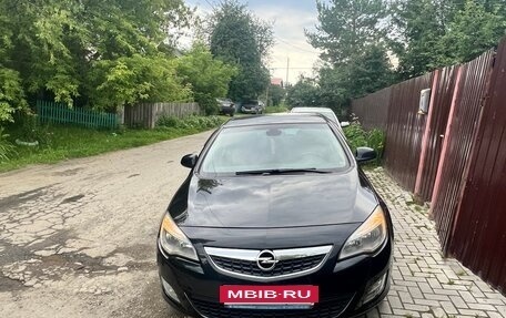 Opel Astra J, 2011 год, 560 000 рублей, 5 фотография