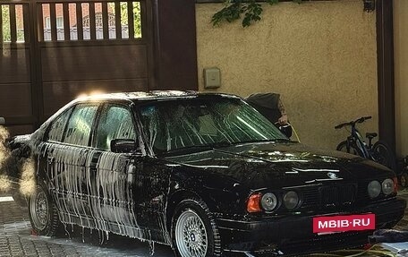 BMW 5 серия, 1994 год, 700 000 рублей, 12 фотография