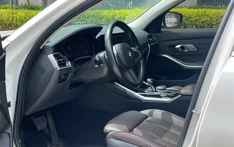 BMW 3 серия, 2022 год, 2 463 000 рублей, 10 фотография