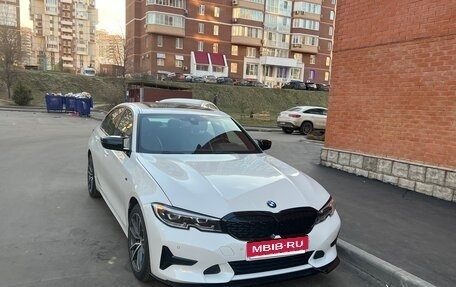 BMW 3 серия, 2019 год, 3 800 000 рублей, 1 фотография