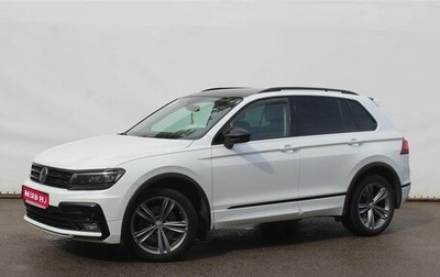 Volkswagen Tiguan II, 2019 год, 3 050 000 рублей, 1 фотография