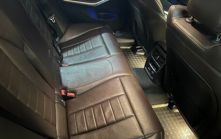 BMW 3 серия, 2019 год, 3 800 000 рублей, 11 фотография