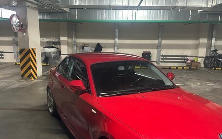 BMW 1 серия, 2010 год, 1 600 000 рублей, 2 фотография