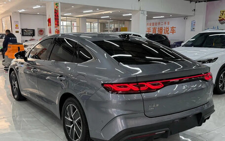 BYD Qin, 2025 год, 1 810 003 рублей, 2 фотография