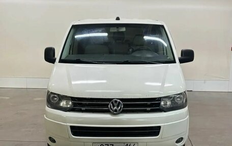 Volkswagen Transporter T5 рестайлинг, 2004 год, 899 000 рублей, 4 фотография