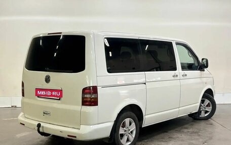 Volkswagen Transporter T5 рестайлинг, 2004 год, 899 000 рублей, 2 фотография