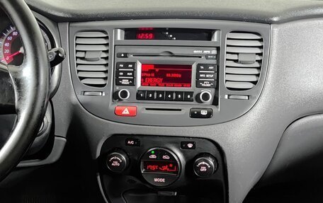 KIA Rio II, 2011 год, 600 000 рублей, 18 фотография