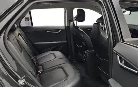 KIA Niro, 2023 год, 2 375 000 рублей, 21 фотография