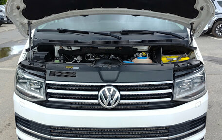 Volkswagen Caravelle T6 рестайлинг, 2019 год, 3 700 000 рублей, 9 фотография