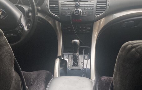 Honda Accord VIII рестайлинг, 2008 год, 780 000 рублей, 2 фотография