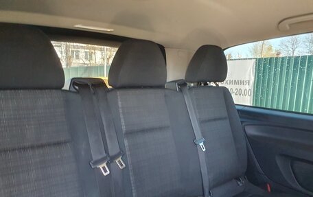 Mercedes-Benz Vito, 2016 год, 1 629 000 рублей, 16 фотография