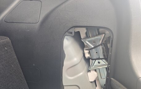 Toyota Yaris, 2021 год, 1 015 000 рублей, 13 фотография