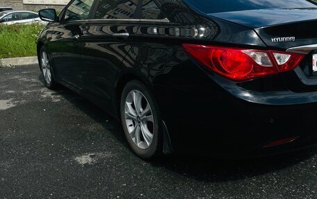 Hyundai Sonata VI, 2012 год, 1 150 000 рублей, 2 фотография