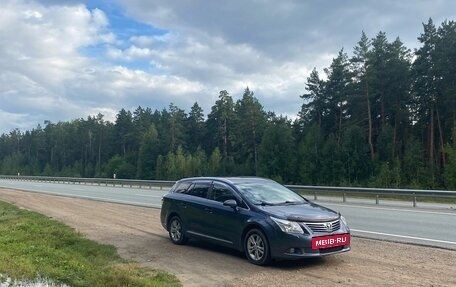 Toyota Avensis III рестайлинг, 2010 год, 1 230 000 рублей, 17 фотография