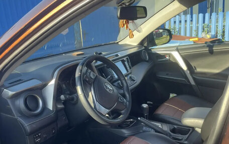 Toyota RAV4, 2017 год, 2 500 000 рублей, 4 фотография