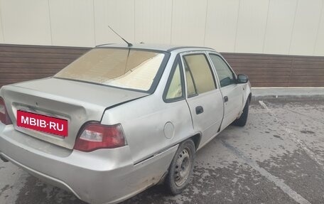 Daewoo Nexia I рестайлинг, 2009 год, 35 000 рублей, 3 фотография