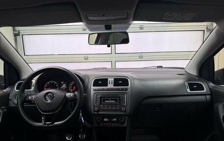 Volkswagen Polo VI (EU Market), 2016 год, 995 000 рублей, 19 фотография