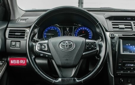 Toyota Camry, 2015 год, 2 150 000 рублей, 14 фотография