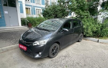 Toyota Verso I, 2015 год, 1 650 000 рублей, 1 фотография