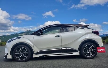 Toyota C-HR I рестайлинг, 2019 год, 1 371 000 рублей, 9 фотография