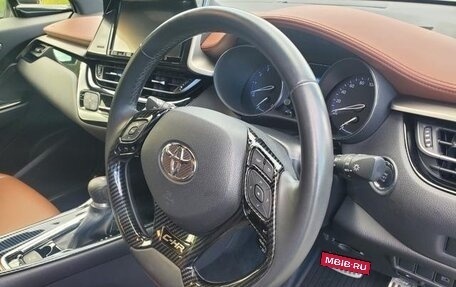 Toyota C-HR I рестайлинг, 2019 год, 1 371 000 рублей, 15 фотография