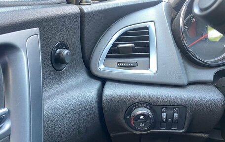Opel Astra J, 2013 год, 596 000 рублей, 28 фотография