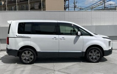 Mitsubishi Delica D:5 I, 2022 год, 2 900 200 рублей, 6 фотография